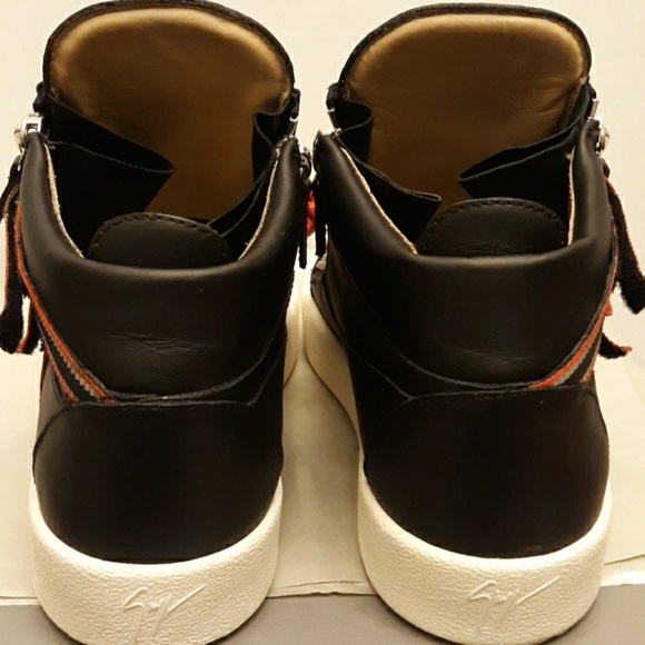 ⛔SOLD⛔ 💯 AUTHENTIC GIUSEPPE SHOES - Picture 5 of 8